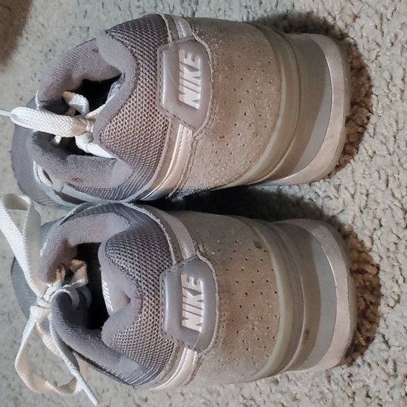 Mens Nike Retro Shoes - Picture 5 of 6